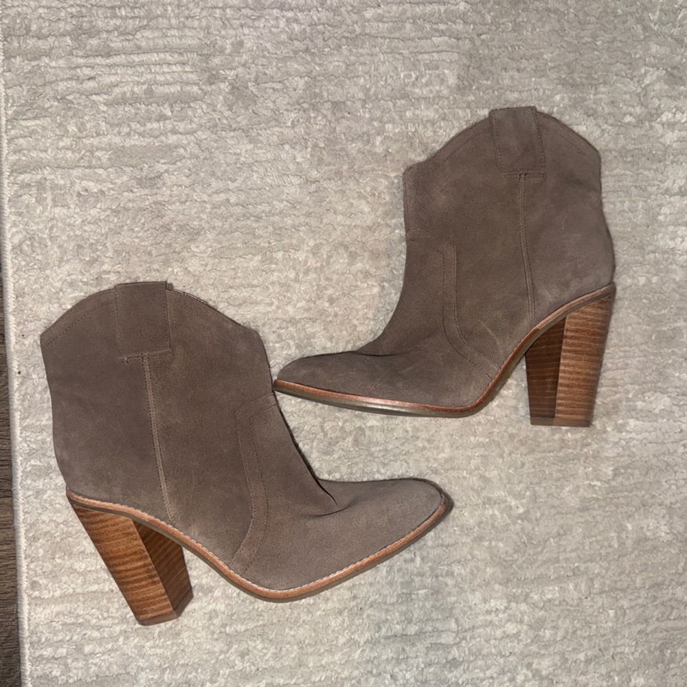 Kenneth Cole Taupe Ankle Booties